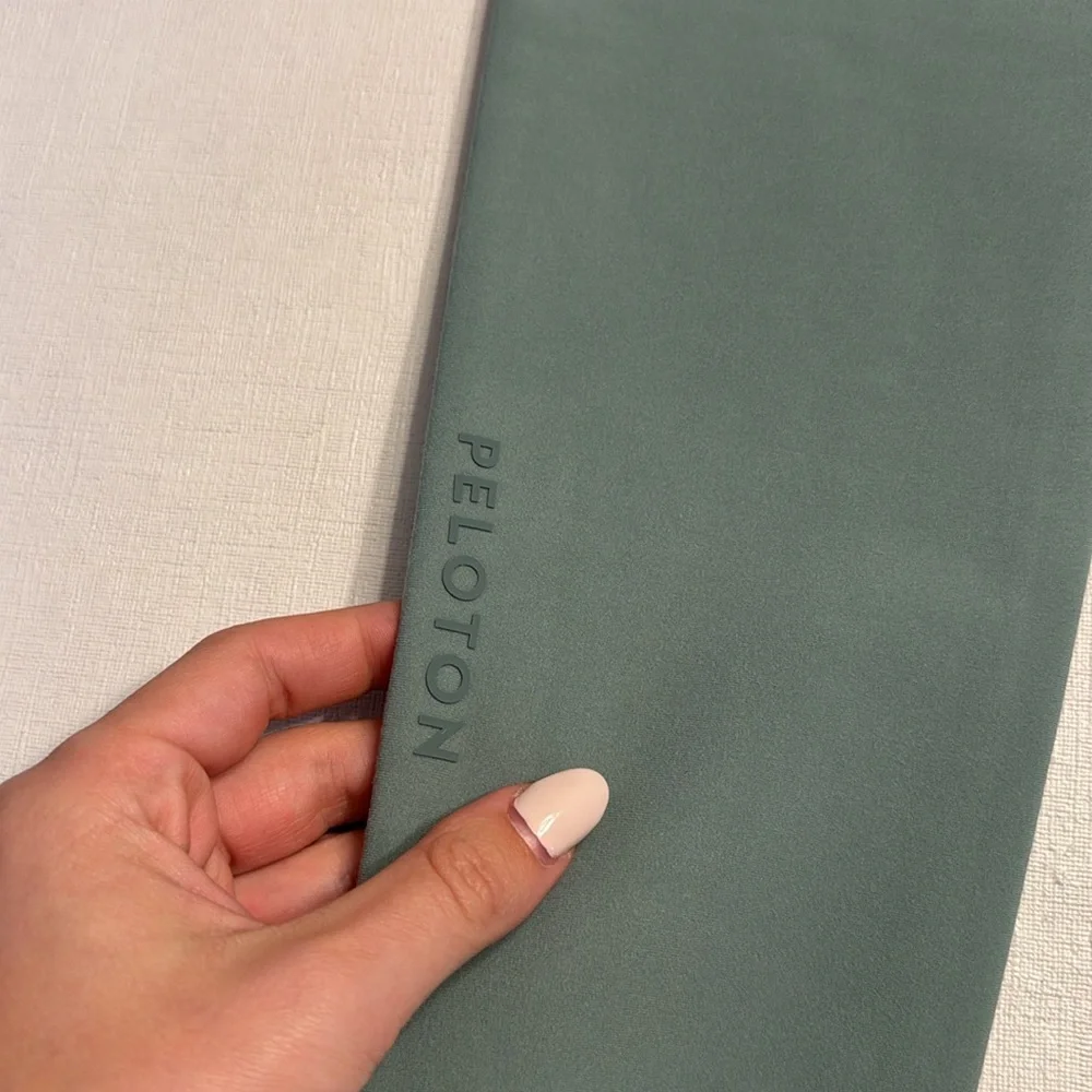 Peloton Cadent High Rise Pocket Legging - Picture 5 of 7